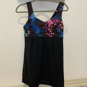 Lululemon sports tank top